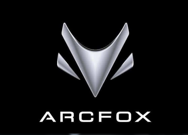 ARCFOX全新跑车预告图发布 日内瓦车展首发